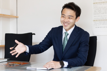 グローバル不動産販売 仕事紹介＜営業部門＞ 営業スタッフイメージ写真1